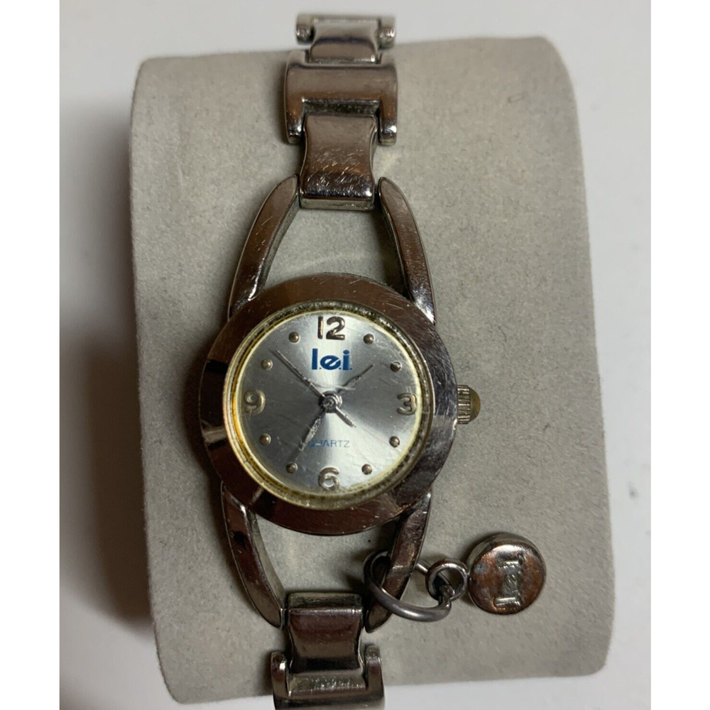 LEI Watch Womens Stainless Steel Silver Water Quartz